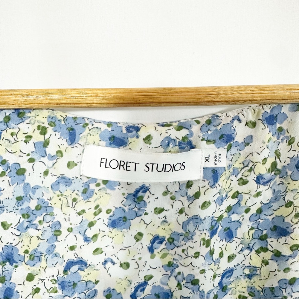 Floret Studios Floral Short Sleeve Puff Sleeve Dress - Picture 8 of 10